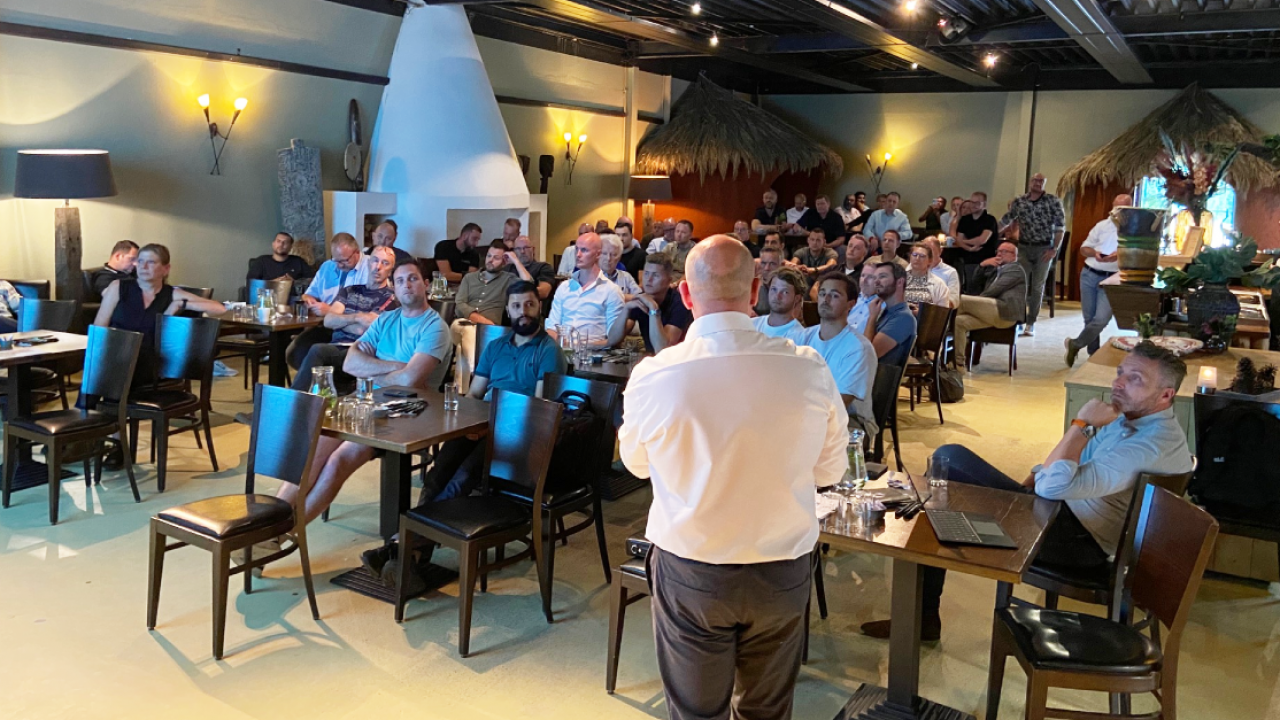ALV: apen, beren en verenigingszaken